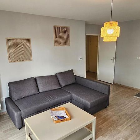 Appartement 2 Chambres Avec Terrasse Et Garage Saint-Andre-lez-Lille 外观 照片