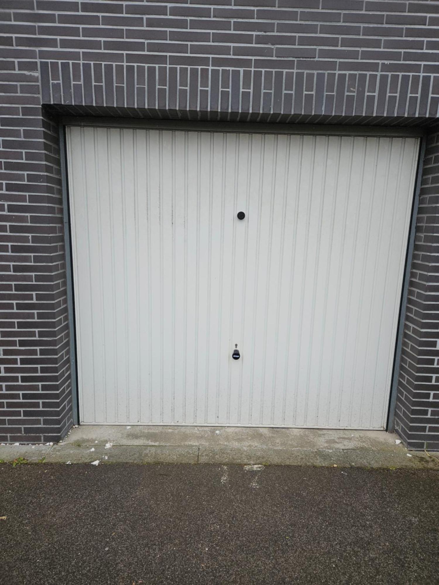 Appartement 2 Chambres Avec Terrasse Et Garage Saint-Andre-lez-Lille 外观 照片