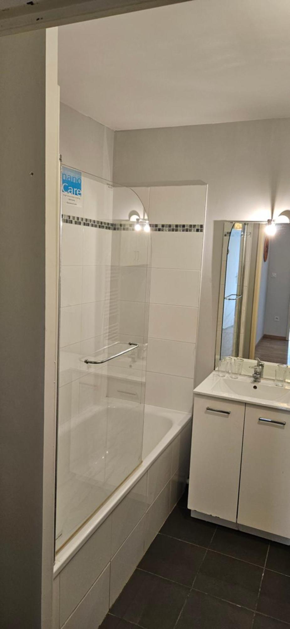 Appartement 2 Chambres Avec Terrasse Et Garage Saint-Andre-lez-Lille 外观 照片